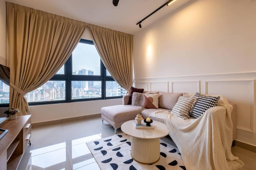 Mini Playground 10pax M Vertica Mrt Velocity Mall Apartment