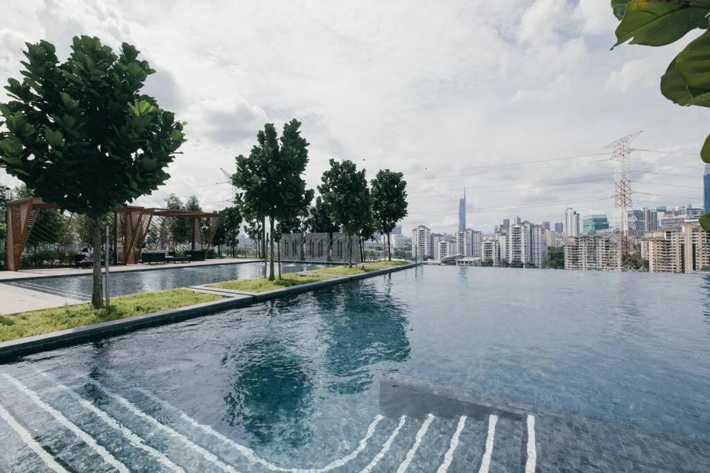 Mini Playground 10pax M Vertica Mrt Velocity Mall Apartment