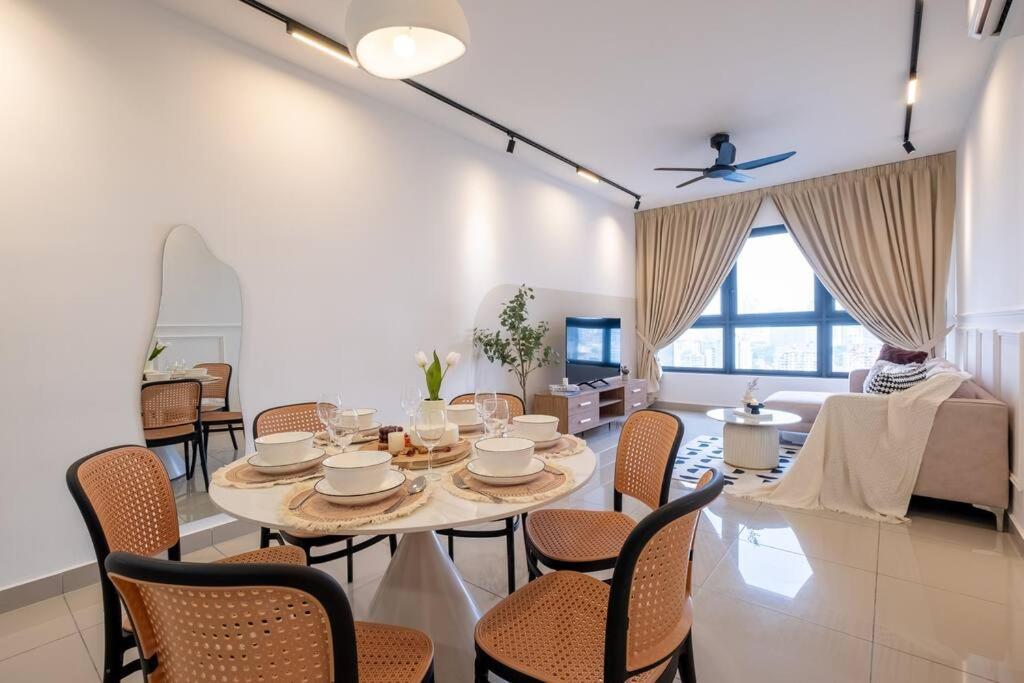 Mini Playground 10pax M Vertica Mrt Velocity Mall Apartment